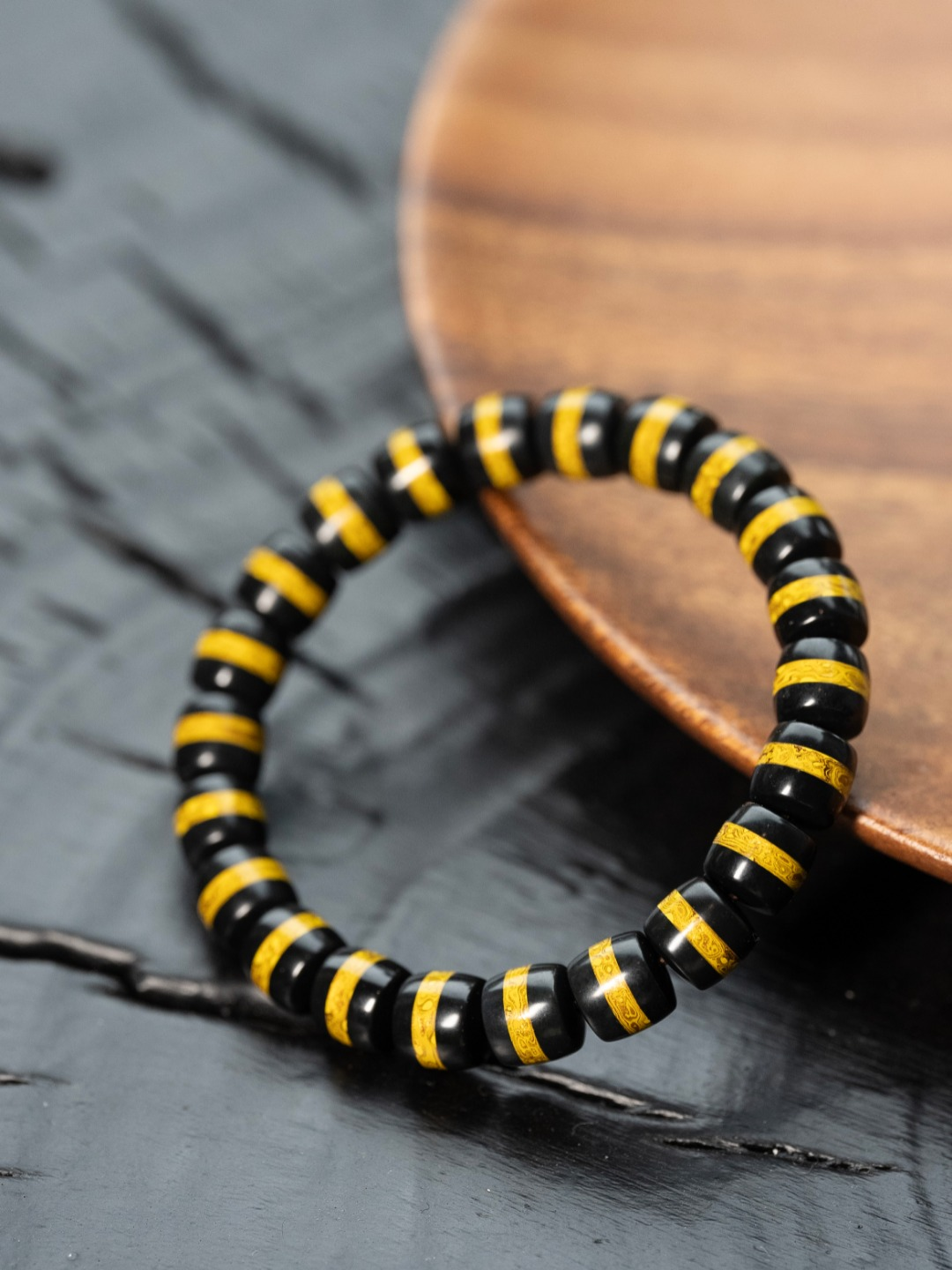 Black Jade Lacquer Beaded Bracelet